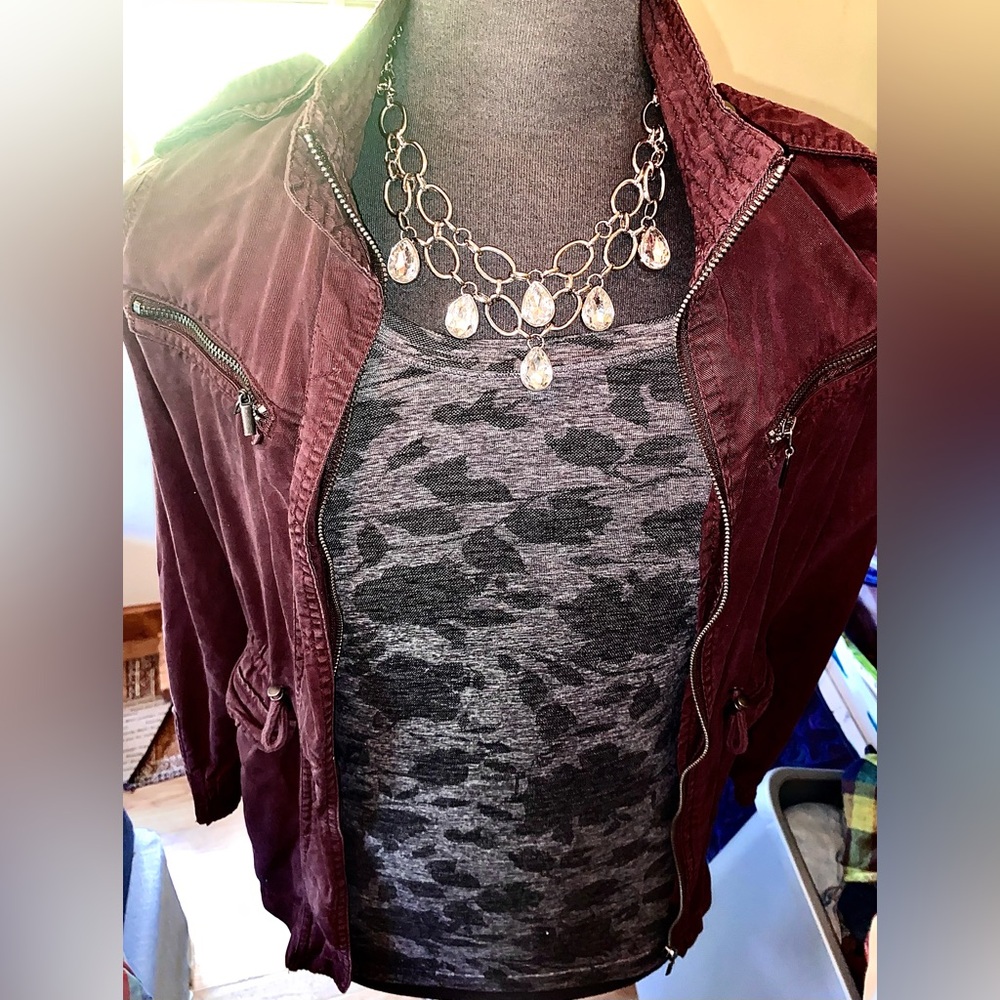 Trixxi Plum Purple Jacket Size XS & Athleta Tank Top Size Small & Necklace Set
